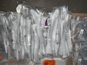 Various Brands of Cabinet Pulls, Handles & Knobs. Various Kinds & Sizes. See Pictures