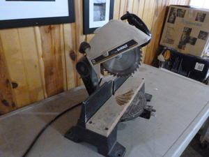 lot 13 image: DeWalt 10 Power Miter Box