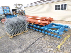 lot 10 image: Pallet Racking