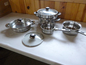 lot 98 image: Oneida Pots and Pans