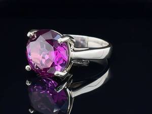 Estate Vintage Color-Changing Alexandrite Round Solitaire Ring in 14k White Gold