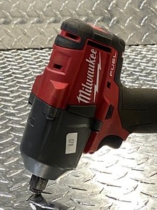 lot 78 image: Milwaukee Fuel M18 12 Mid-Torque ...
