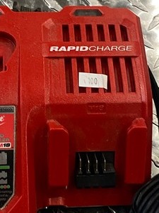 lot 100 image: Milwaukee M12  M18 Rapid Charger, ...