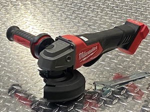 lot 59 image: Milwaukee Fuel M18 4.5 Grinder, Ca...