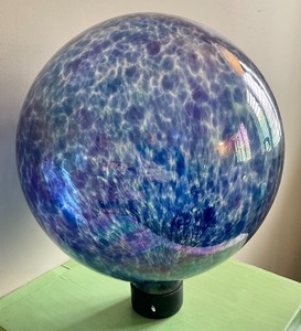 Glamorous Gazing Ball (NEW)