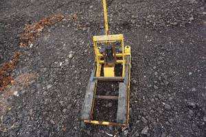 lot 15 image: Harbor Freight ATVMotorcycle Hydraulic Jack Lift