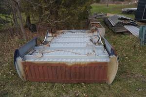 lot 30 image: 1984 Dodge Ram 8 Pick Up Truck Bed