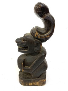 lot 15 image: Old Vintage Hand Carved Tribal Sculpture