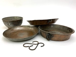 lot 33 image: Vintage & Antique Hammered Copper Items