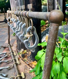 lot 5 image: Large Vintage Heavy Duty Brass Industrial Kitchen Rack