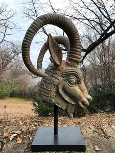 lot 72 image: Large Lost Wax Cast Bronze Rams Head Sculpture