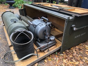 lot 6 image: Working Vintage German Military Schwingfeuer Heater