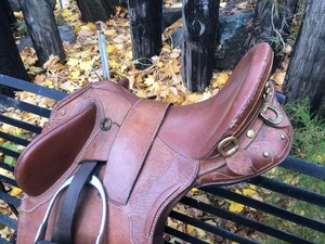 lot 108 image: Australian Style Leather Horse Saddle