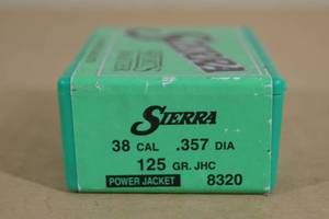 100 Sierra Sports Master 38 Cal .357 125 Gr JHC Power Jacket Bullets
