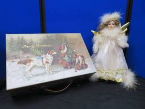 NEW PORCELAIN ANGEL  CHRISTMAS BOXSUITCASE