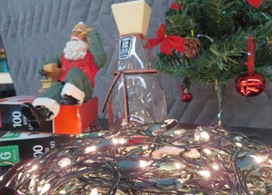 VINTAGE CHRISTMAS DECORATIONS PLUS LIGHTS