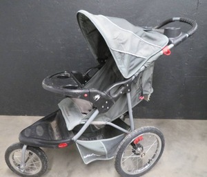 BABY TREND STROLLER