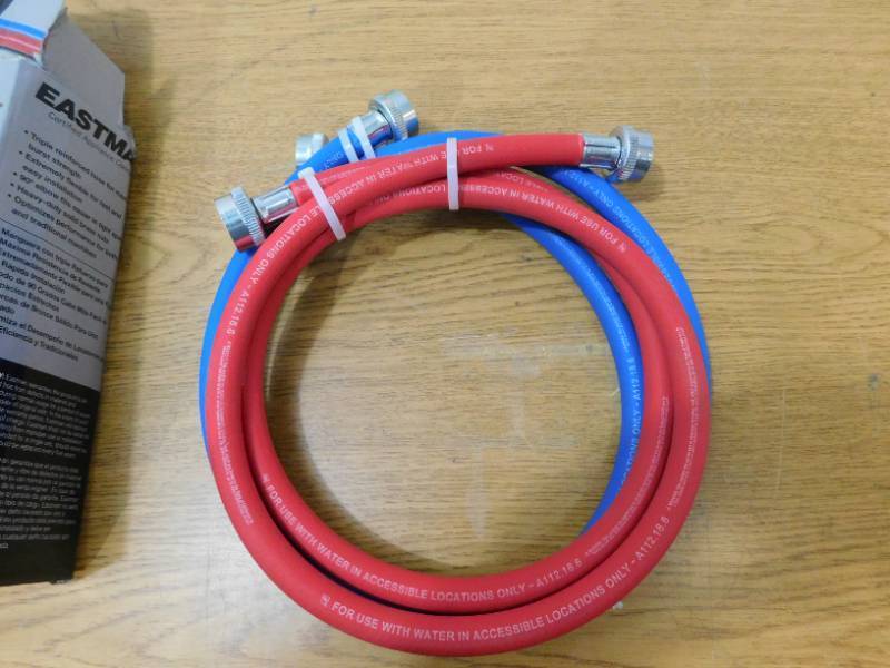 lot 98 image: EASTMAN 2-Pack 6-ft 34-in Hose Thread Inlet x 34-in Hose Thread Outlet Braided Stainless Steel Washing Machine Connector