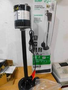 lot 8 image: Zoeller 0.5-HP 115-Volt Cast Iron Pedestal Sump Pump