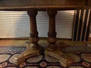 Dining Table, 4 Chairs, 2 leaves