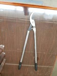 lot 338 image: Pruner