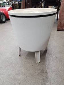 lot 328 image: Round Cooler