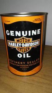 lot 16 image: Harley-Davidson motorcycle oil quart- full