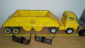lot 51 image: Tonka bottom dump trailer and truck.