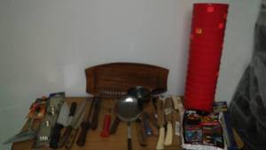 lot 131 image: Miscellaneous kitchen- many new.