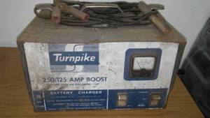 lot 134 image: Turnpike battery charger starter
