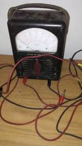 lot 139 image: Voltmeter- untested, Triplett, model 630.
