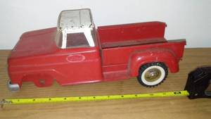 lot 159 image: Tonka pickup, mid 60s.