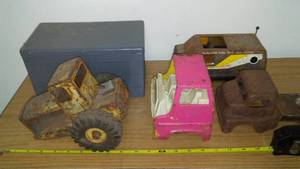 lot 161 image: Vintage Tonka parts and more.