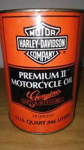 lot 208 image: Harley-Davidson motorcycle oil quart- full.
