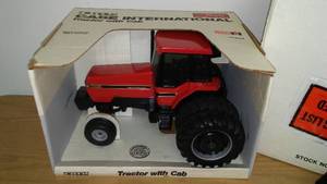 lot 216 image: ERTL case IH 7120 tractor