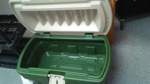 lot 222 image: Heavy duty storage tote- hinged top. excellent