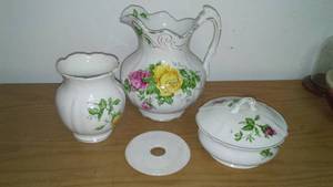 lot 250 image: Buffalo brand Pitcher and more.