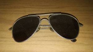 lot 266 image: Vintage Mirrored Sunglasses,  Foster Grant Brand. Aviator