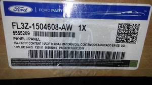 lot 323 image: Trim - Ford (FL3Z1504608AW)