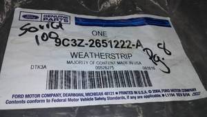 lot 331A image: Ford 9C3Z-2651222-A Weather-strip