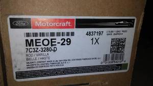 lot 394 image: Ford 7C3Z-3280-D Rod (2)