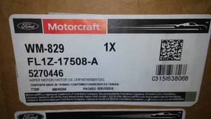 lot 395 image: Wiper Motor - Ford FL1Z 17508 A