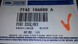 lot 433 image: Ford Edge Mud flaps Splashguard (3 pr.)