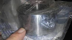 lot 469 image: Ford BT4Z-1215-A Bearing Assembly