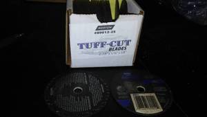 lot 113 image: Norton Metal Cut Off Wheel, TUFF-CUT Blades. Qty 25.