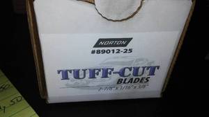 lot 131 image: Norton Metal Cut Off Wheel, TUFF-CUT Blades. Qty 25.