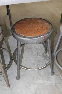 lot 463 image: Metal Stool