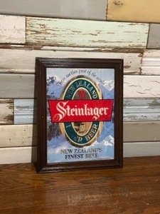 lot 5 image: Steinlarger Beer Mirrored Sign