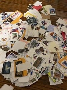 lot 40 image: Large Postage Stamp Collection