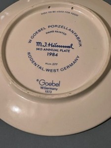 lot 48 image: MJ Hummel 1984 Plate